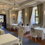 Hotel Palac W Rymaniu 3*