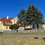 Hotel Palac W Rymaniu