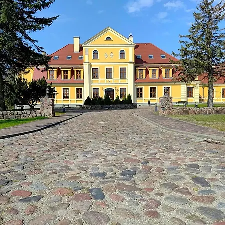 Palac W Rymaniu 3* Rymań