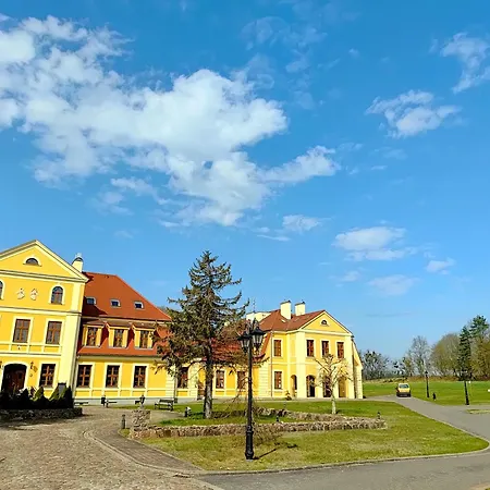 Szálloda Palac W Rymaniu Rymań