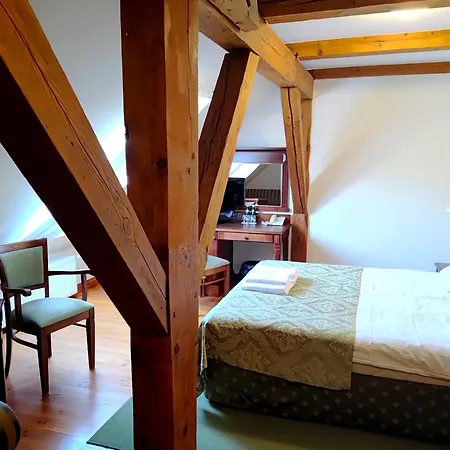 Palac W Rymaniu 3* Rymań