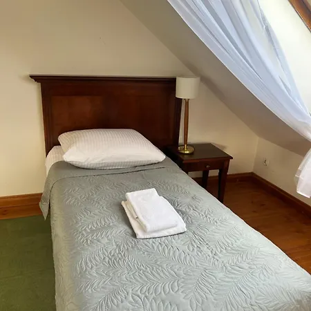 Palac W Rymaniu 3* Rymań