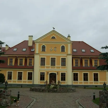 Palac W Rymaniu Otel Rymań