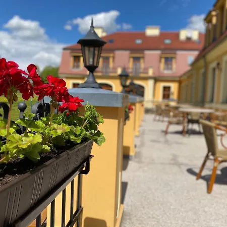 Hotel Palac W Rymaniu Rymań