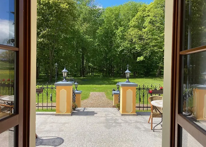 Palac W Rymaniu 3* Rymań